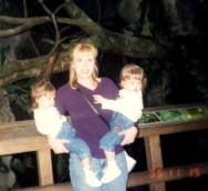 Cass_Nicole_20 months old_Aquariumtrip